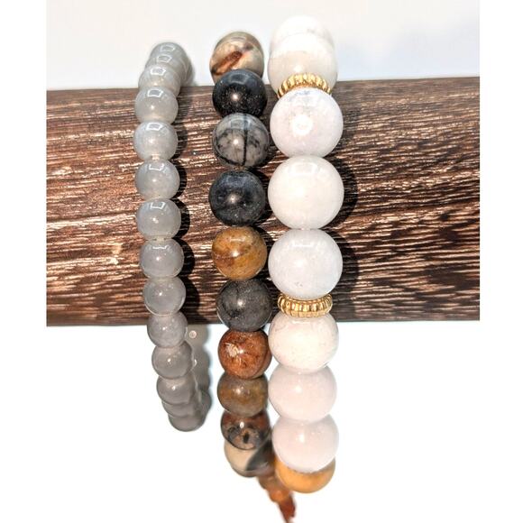 Lot of Three Stretch Beaded Bracelets - Picture 1 of 3